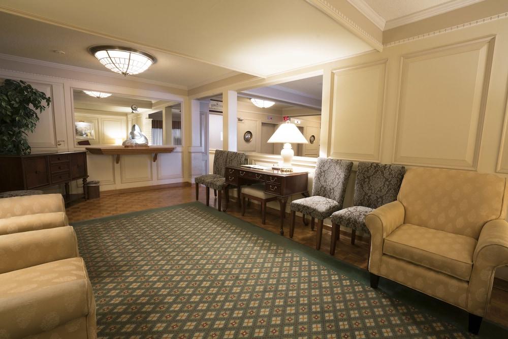 Royal Scot Hotel & Suites Victoria Exterior foto