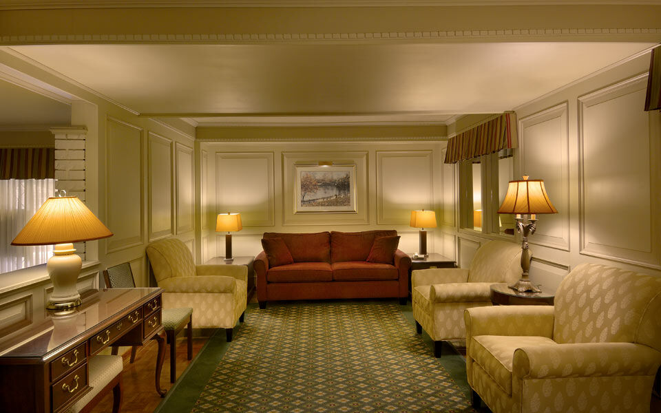 Royal Scot Hotel & Suites Victoria Exterior foto
